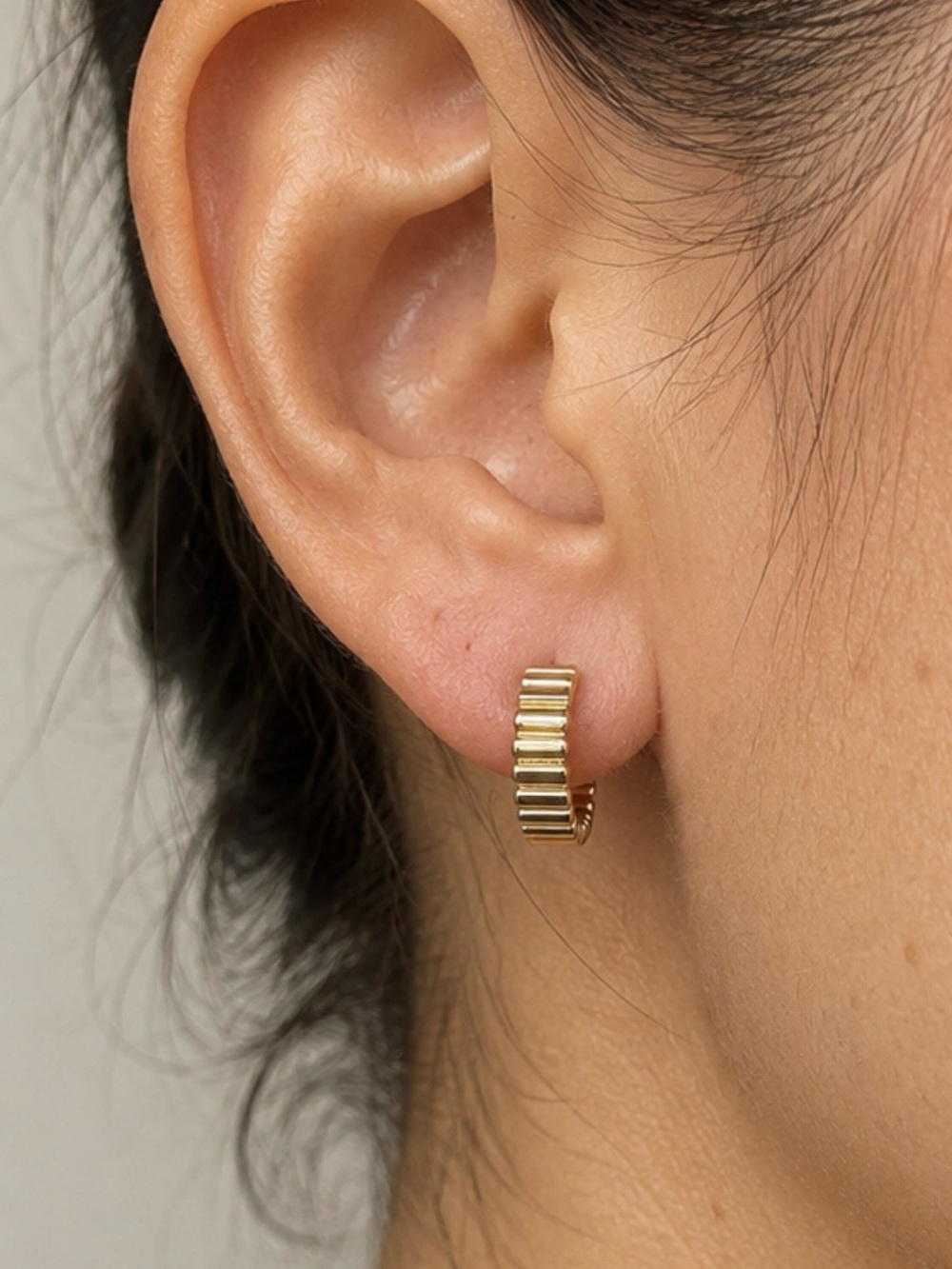 Gold Ribbed Hoop Earrings - Women Jewelry